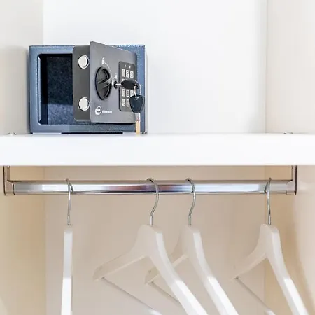 Civico 11 Accogliente Trilocale Per 4 Persone Con 2 Bagni E Posto Auto Riservato Perugia