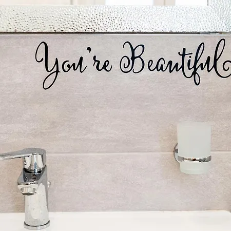 Civico 11 Accogliente Trilocale Per 4 Persone Con 2 Bagni E Posto Auto Riservato *