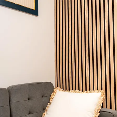 Appartement Civico 11 Accogliente Trilocale Per 4 Persone Con 2 Bagni E Posto Auto Riservato Perugia