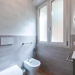 Civico 11 Accogliente Trilocale Per 4 Persone Con 2 Bagni E Posto Auto Riservato *