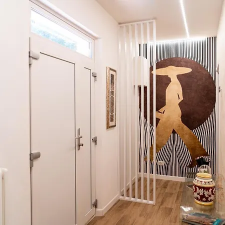 Civico 11 Accogliente Trilocale Per 4 Persone Con 2 Bagni E Posto Auto Riservato Apartmán