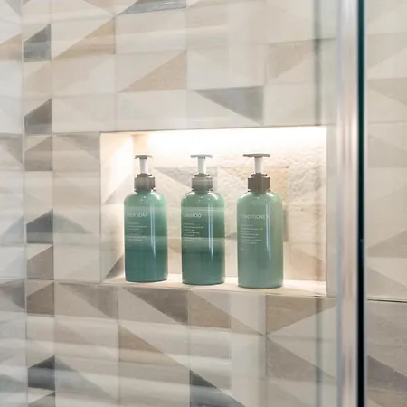 Civico 11 Accogliente Trilocale Per 4 Persone Con 2 Bagni E Posto Auto Riservato * Perugia