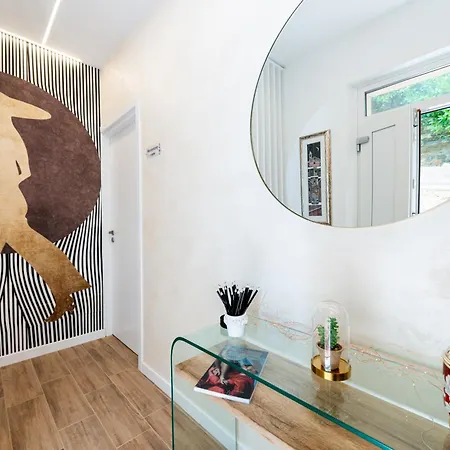 Civico 11 Accogliente Trilocale Per 4 Persone Con 2 Bagni E Posto Auto Riservato