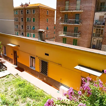 Civico 11 Accogliente Trilocale Per 4 Persone Con 2 Bagni E Posto Auto Riservato Apartmán Perugia