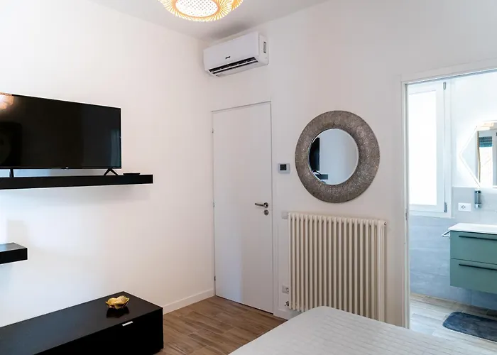 Apartament Civico 11 Accogliente Trilocale Per 4 Persone Con 2 Bagni E Posto Auto Riservato